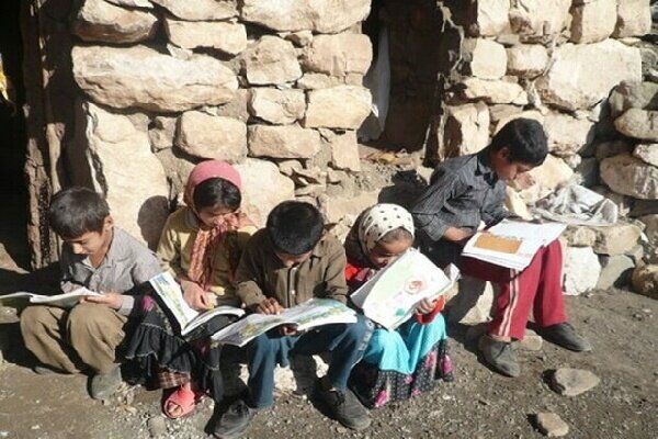 مدارس سنگی و کانکسی کشور تا اول مهرماه جمع‌آوری می شوند