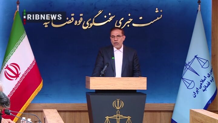 بازداشت متهمان پرونده قاچاق ۲۱ هزار تلفن همراه