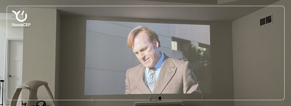 تمرکز بر تجربه گیمینگ - پرده پرژکتور گیمینگ؛ غوطهوری در دنیای بازی