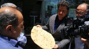 بازدید میدانی از بازار آرد و نان در کرمان| معاون استاندار: کمبودی نداریم