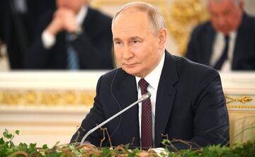 تصرف دو شهر کلیدی اوکراین توسط روسیه