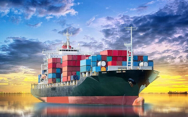 ارائه تسهیلات برای تعمیر کشتی‌های بزرگ