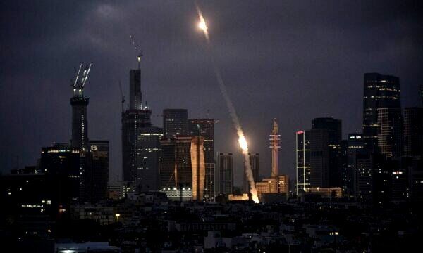 رژیم صهیونیستی: ایران از موشکی با چند سر جنگی استفاده کرده است رژیم صهیونیستی: ایران از موشکی با چند سر جنگی استفاده کرده است