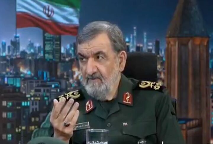 محسن رضایی: آمریکایی‌ها به هیچ وجه نمی‌توانند در جنگ ورود کنند