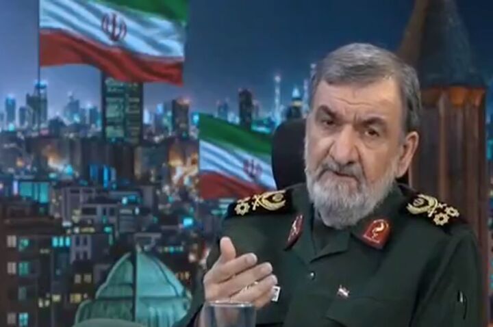 سرلشکر رضایی: بههیچوجه اجازۀ بازشدن کریدور دوم را در تنگۀ هرمز نمیدهیم سرلشکر رضایی: بههیچوجه اجازۀ بازشدن کریدور دوم را در تنگۀ هرمز نمیدهیم