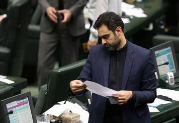 ثابتی پاسخ تهدید زنجانی را داد