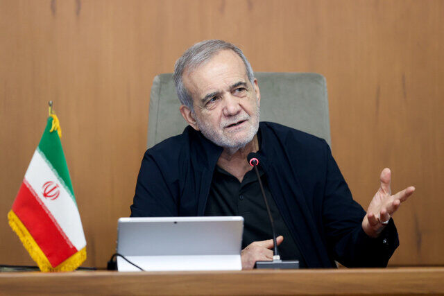 پزشکیان: وزارت کشاورزی یکی از بزرگترین مصرفکنندگان ارز دولتی است پزشکیان: وزارت کشاورزی یکی از بزرگترین مصرفکنندگان ارز دولتی است