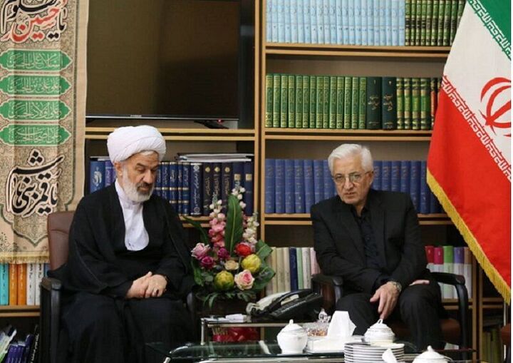 بانکهای خصوصی حیاط خلوت سهامداران شده است بانکهای خصوصی حیاط خلوت سهامداران شده است