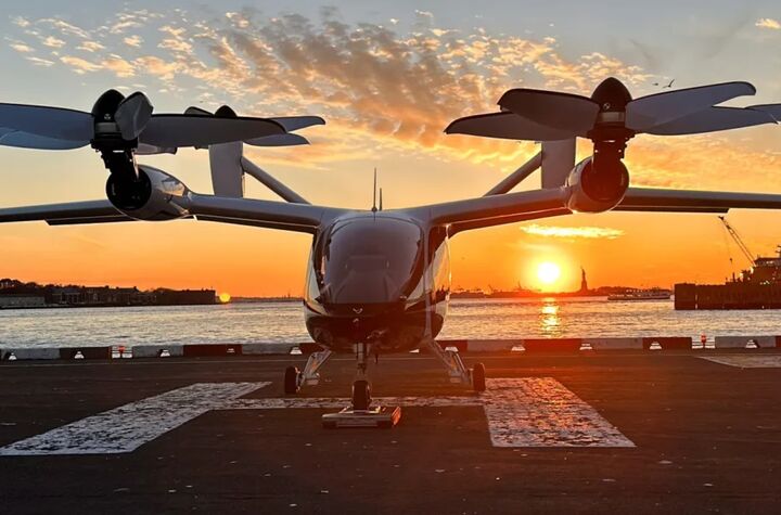 دبی از اولین پرواز آزمایشی موفق سرویس تاکسی هوایی خود خبر داد؛ عرضه در سال ۲۰۲۶