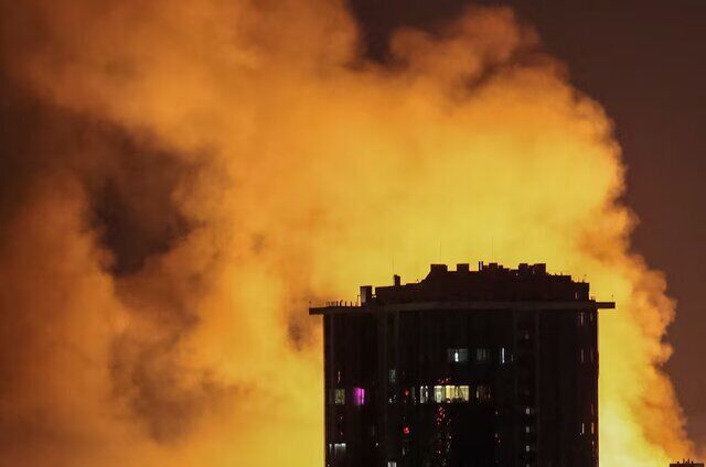 تصاویری از حمله پهپادی رژیم صهیونیستی به کشتی کاروان آزادی صمود تصاویری از حمله پهپادی رژیم صهیونیستی به کشتی کاروان آزادی صمود