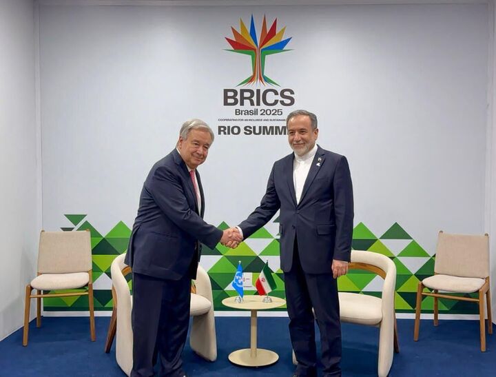 دیدار و رایزنی عراقچی و دبیرکل سازمان ملل متحد در حاشیه نشست بریکس دیدار و رایزنی عراقچی و دبیرکل سازمان ملل متحد در حاشیه نشست بریکس