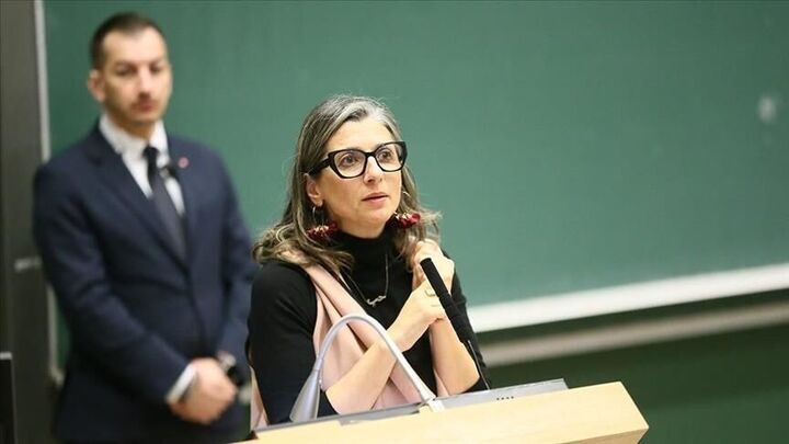 عفو بینالملل تحریم آمریکا علیه آلبانیز را محکوم کرد عفو بینالملل تحریم آمریکا علیه آلبانیز را محکوم کرد