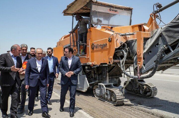 آغاز عملیات اجرایی طرح بهسازی و روکش آسفالت آزادراه تبریز ــ زنجان