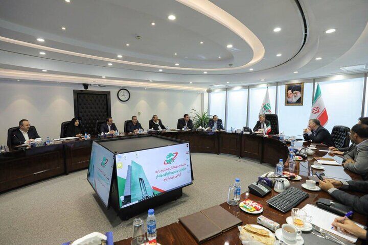 بورس بین‌الملل در مناطق آزاد تا پایان سال راه‌اندازی می‌شود