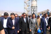 افتتاح کارخانه تینانیوم کهنوج| پزشکیان: نزدیکی کارخانه و معادن به خلیج فارس مزیت خوبی است