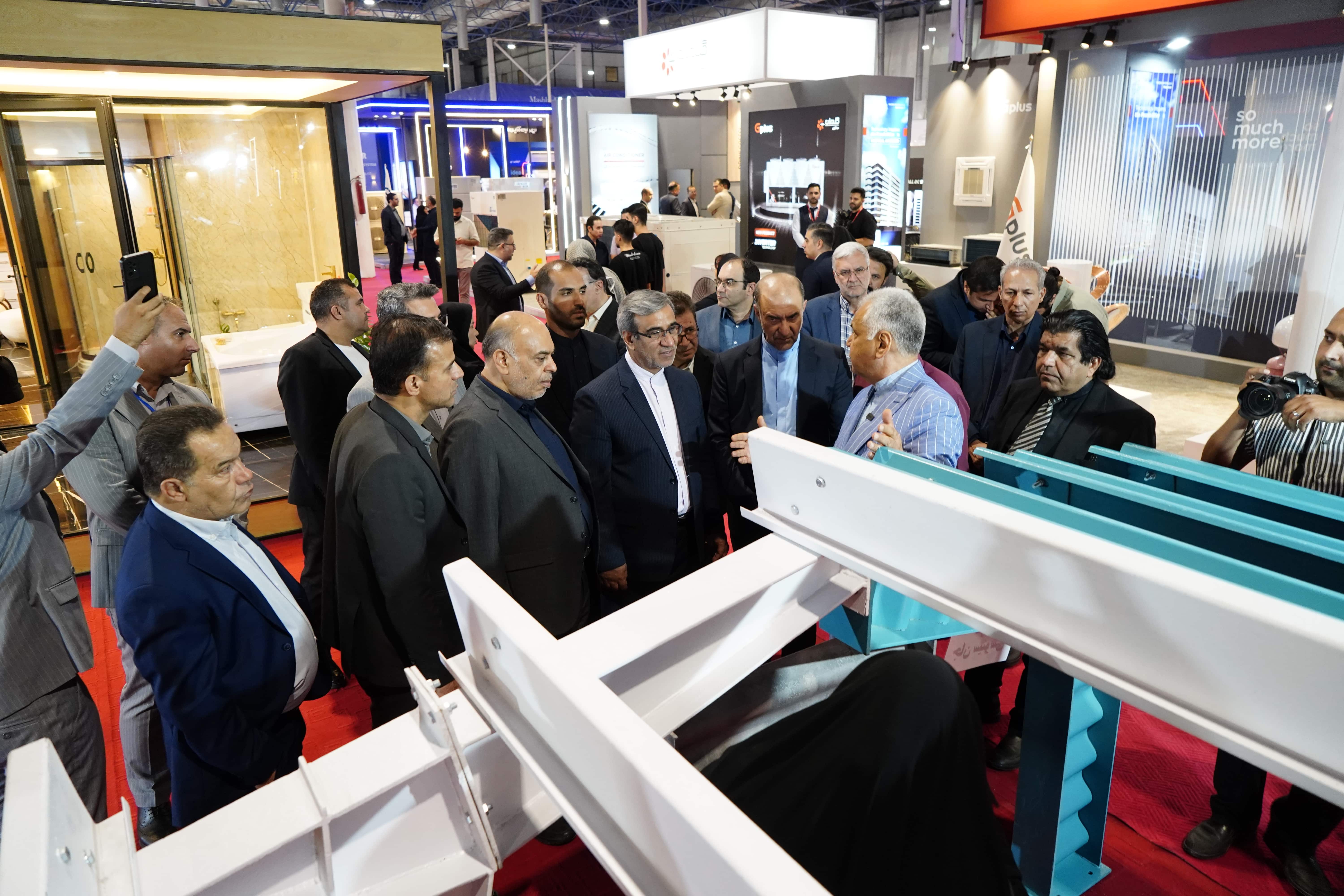 حضور پرقدرت آریا بارون توس در نمایشگاه مشهد با معرفی ویلای پیشساخته ۶۰ متری لوکس