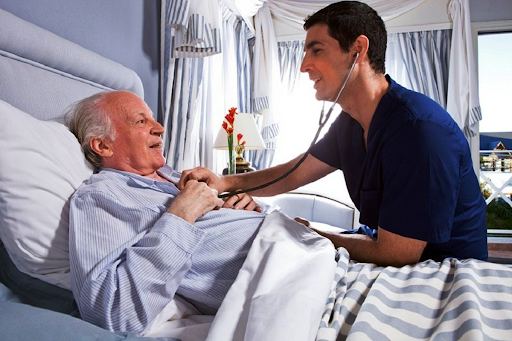 کدام بیماری ها به درمان در منزل نیاز دارند؟