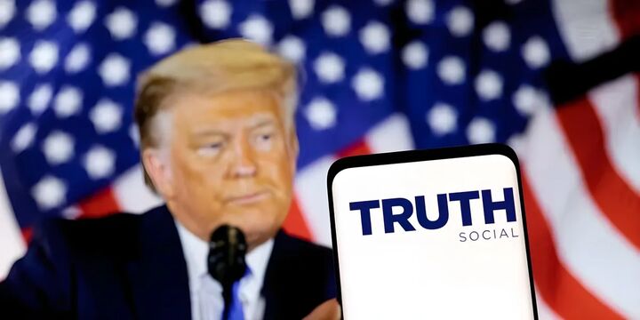 کمیسیون SEC درخواست ETF شرکت وابسته به ترامپ را به تأخیر انداخت کمیسیون SEC درخواست ETF شرکت وابسته به ترامپ را به تأخیر انداخت