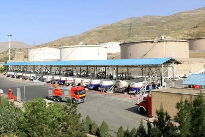 انتشار دود از انبار نفت شهران ناشی از فرآیند جمع‌آوری ضایعات است