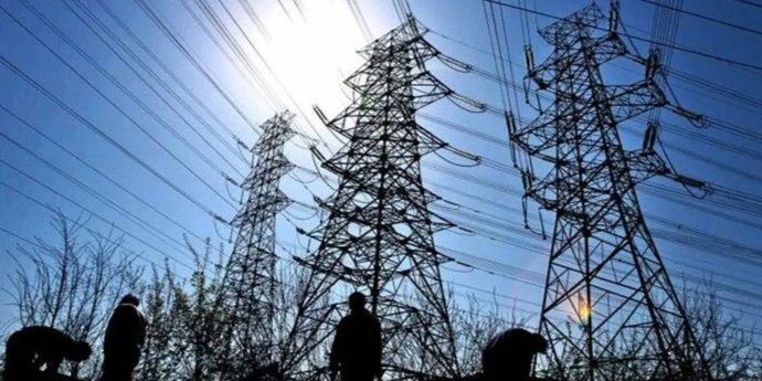 تاثیر قطعی برق بر قیمت نهایی سیم و کابل در ایران