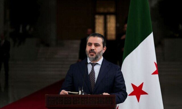 وزیر خارجه سوریه در مسکو: دولت جدید دمشق تعادل بین شرق و غرب را حفظ می‌کند