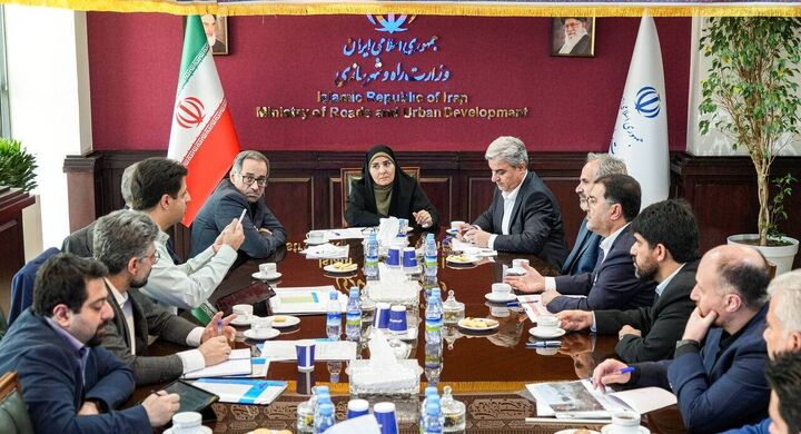 لزوم توزیع عادلانه بلیت و برقراری پرواز به ایلام