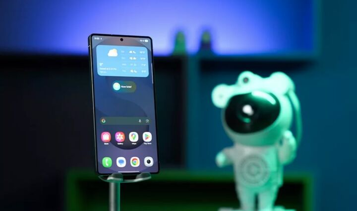 اپلیکیشن Samsung Messages به قابلیت پیام‌رسانی ماهواره‌ای مجهز می‌شود