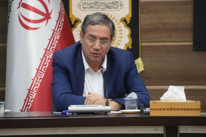سرمایه گذاران ملزم به انتقال حساب به آذربایجان‌غربی هستند
