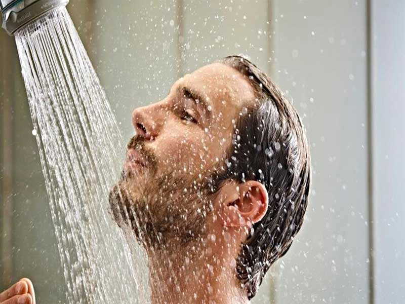 نقش دستگاه تصفیه آب خانگی در حفظ سلامت پوست و موی خانوادهها