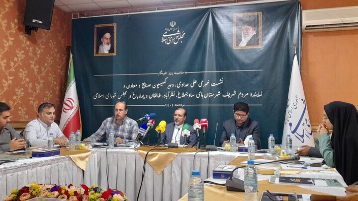 مردم جلوی نقشه دشمن برای تجزیه ایران ایستادند