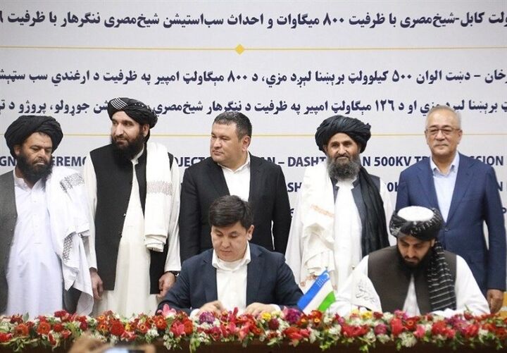 امضای قرارداد ۲۴۳ میلیون دلاری برق میان افغانستان و ازبکستان