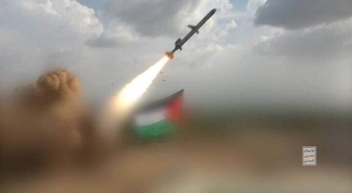 نیروهای مسلح یمن: فرودگاههای بن گوریون و رامون و یک نقطه مهم در دیمونا را هدف قرار دادیم نیروهای مسلح یمن: فرودگاههای بن گوریون و رامون و یک نقطه مهم در دیمونا را هدف قرار دادیم