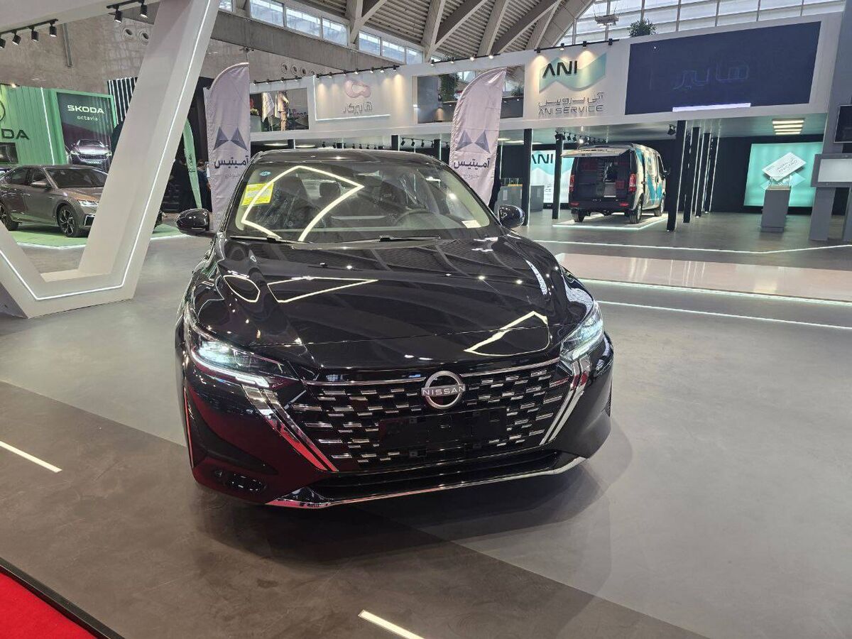 افزایش ۱۰۰ تا ۲۰۰ میلیونی خودروهای وارداتی| آیا مسیر بازار خودرو از بازار ارز جدا شده است؟