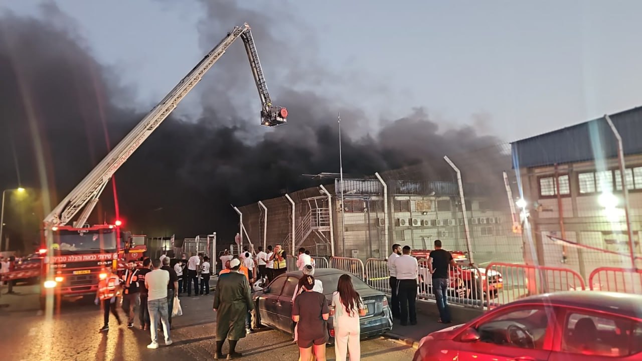 ادامهدار بودن حوادث با منشاء اختلالات برقی در طبریه فلسطین اشغالی