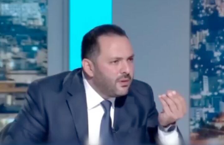 دبیرکل حزب بعث سوسیالیست لبنان: با یک بِشکن شیخ نعیم، ۳۰۰ هزار نفر به خیابان می‌ریزند