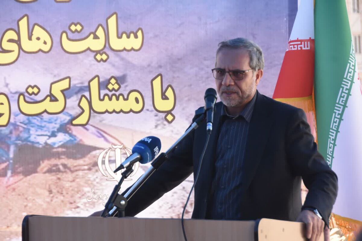 وقتی کلنگ‌ها بر زمین می‌خورند| تسریع در روند نهضت مدرسه سازی در ایران