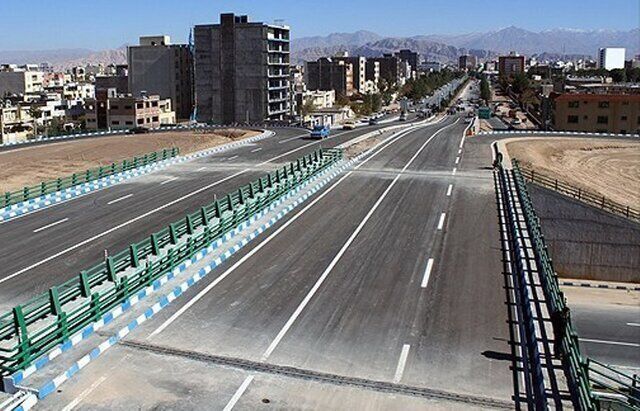 کمربندی قم تا پایان سال تکمیل میشود