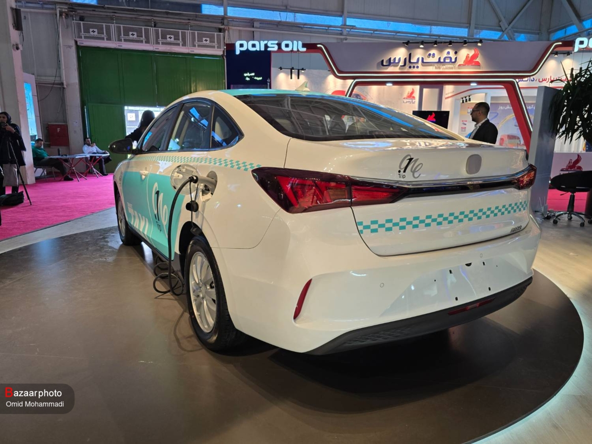 صف آرایی چانگان های برقی سایپا در غرفه دات وان | حمل و نقل برقی در مسیر توسعه است؟