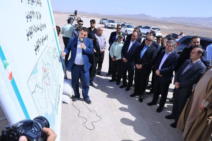 پروژههای کلان راهسازی خراسان جنوبی با اعتباری بیسابقه در حال تکمیل است پروژههای کلان راهسازی خراسان جنوبی با اعتباری بیسابقه در حال تکمیل است