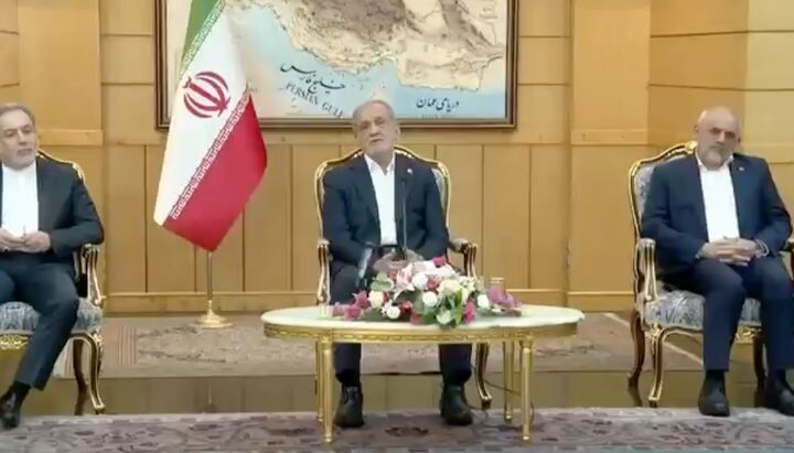 عراقچی: ابتکار دولت در زمینه مقابله با اقدامات تروئیکای اروپا عراقچی: ابتکار دولت در زمینه مقابله با اقدامات تروئیکای اروپا