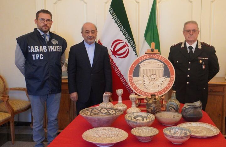 استرداد ۱۳ اثر باستانی کشفشده در ایتالیا به ایران استرداد ۱۳ اثر باستانی کشفشده در ایتالیا به ایران