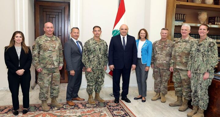 رئیسجمهور لبنان خواستار خروج نظامیان اسرائیلی از کشورش شد رئیسجمهور لبنان خواستار خروج نظامیان اسرائیلی از کشورش شد