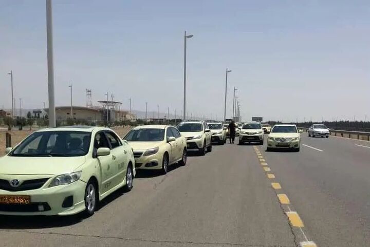 کمریهای ۲۰۰۸ تاکسی فرودگاه امام ماشین میلیاردی یا آهنپاره روی چرخ؟ کمریهای ۲۰۰۸ تاکسی فرودگاه امام ماشین میلیاردی یا آهنپاره روی چرخ؟