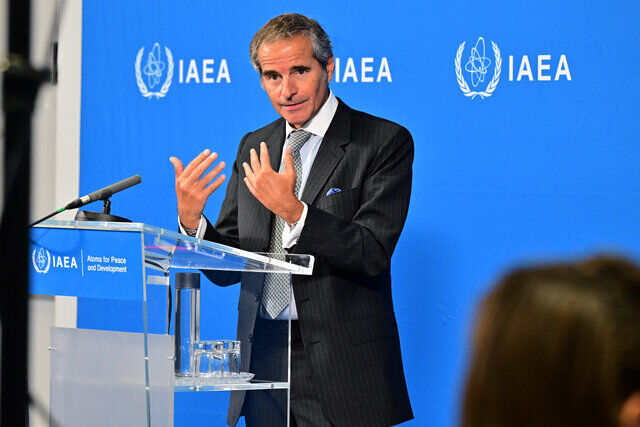 گروسی خواستار بهبود همکاری‌ ایران با آژانس شد