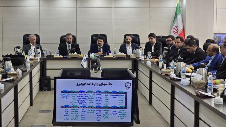 انتظار ۲۰۰ روزه برای تخصیص ارز واردات و لوازم یدکی خودرو