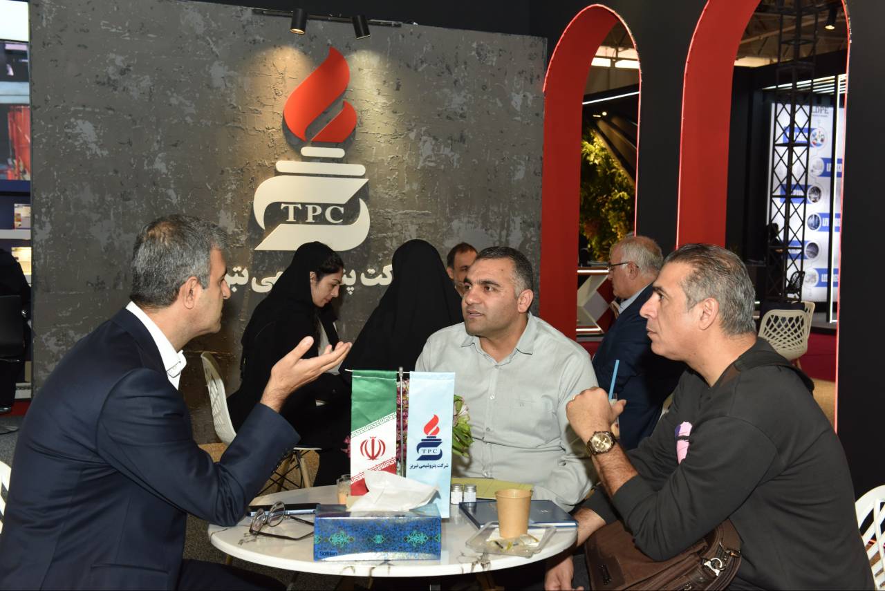 نقش کلیدی پتروشیمی تبریز در گسترش تعاملات ملی و بینالمللی صنعت پلیمر