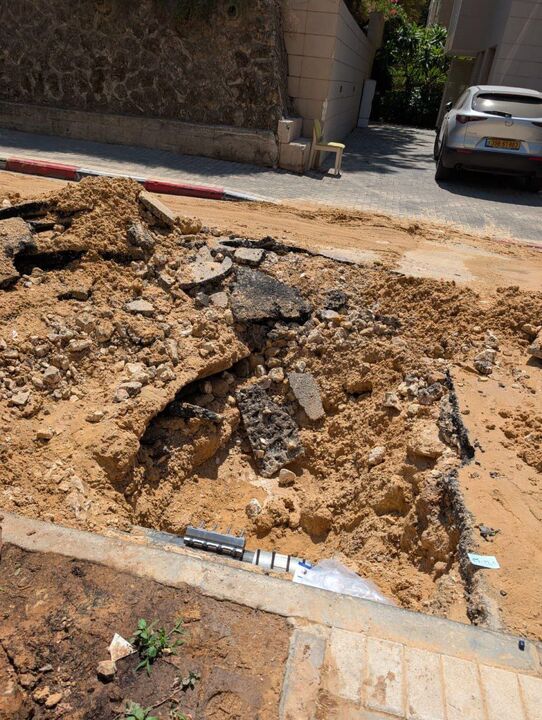 قطعی آب گسترده به علت ترکیدگی شریان اصلی شهر رهووت فلسطین اشغالی قطعی آب گسترده به علت ترکیدگی شریان اصلی شهر رهووت فلسطین اشغالی