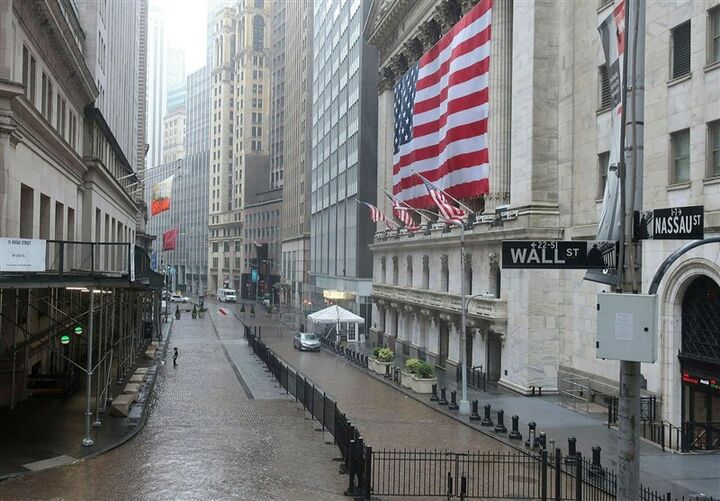 کاهش ۲ درصدی تولید ناخالص داخلی آمریکا با تعطیلی دولت فدرال کاهش ۲ درصدی تولید ناخالص داخلی آمریکا با تعطیلی دولت فدرال