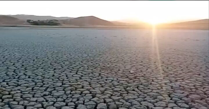 خشکی کامل دریاچه پری«خندقلو»