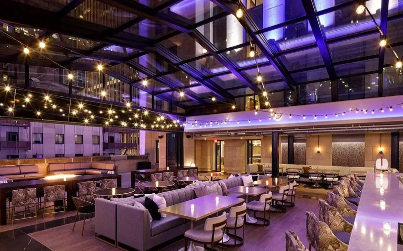 بررسی قیمت سقف متحرک در سال ۱۴۰۴